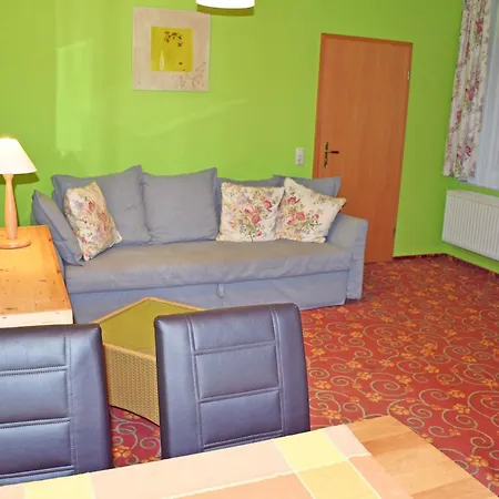 Appartementhaus Auf Moenchgut * Thiessow