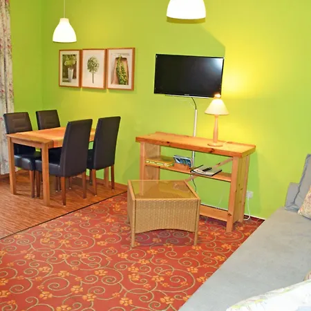 Appartementhaus Auf Moenchgut Thiessow